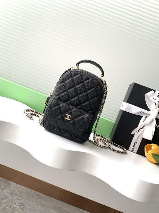 Picture of Chanel Handbags _SKUfw239860024fw